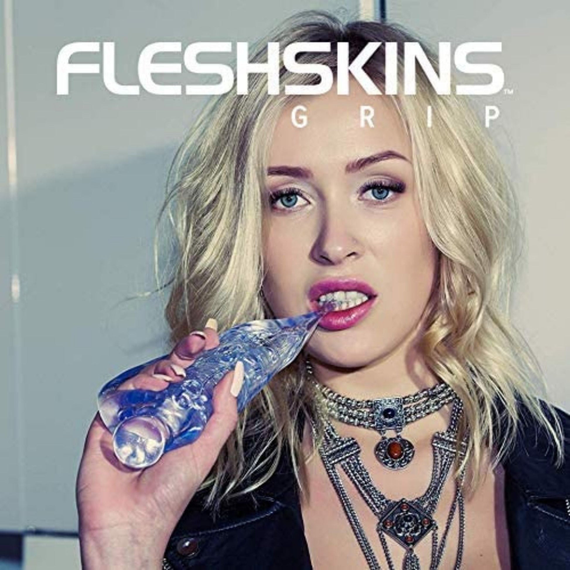 FLESHLIGHT Fleshskins Grip Blue Ice 打飛機專用自慰器 飛機杯 購買